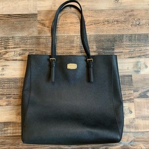 Michael Kors Jet Set Black Large Tote